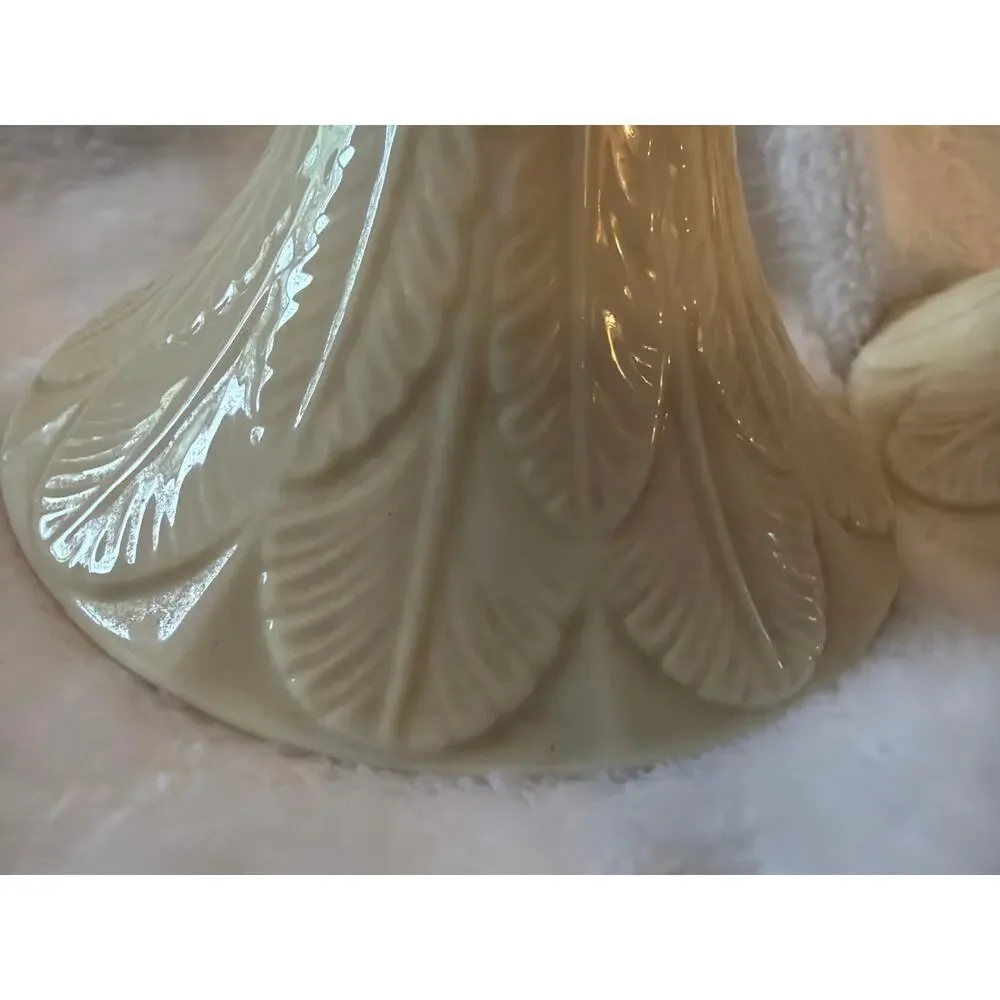 Pair Lenox Cream Gold Trim Feather Candle Holders Candlesticks Made USA 4.25
